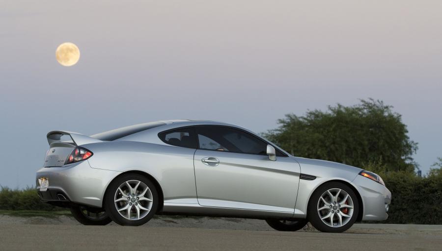  Hyundai Coupe 2008 года  (фото 7 из 30)